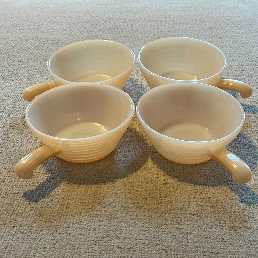 Vintage Fire-King Peach Lustre Beehive Chili Soup Bowls Lug Handle Set of 4